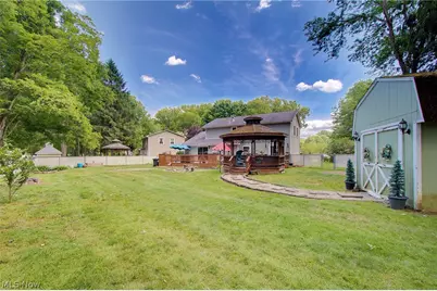 1495 Fredrickburg Drive, Youngstown, OH 44512 - Photo 34