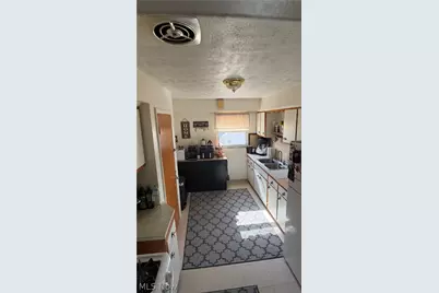 3200 Snow Road, Parma, OH 44134 - Photo 20