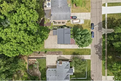 858 Cliffside Drive, Akron, OH 44313 - Photo 36