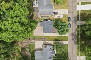 858 Cliffside Dr, Akron, OH 44313 - Photo 36