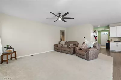 2262 Monaco Street NW, Uniontown, OH 44685 - Photo 16