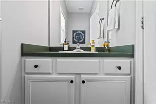 10689 Cleveland Ave NW, Uniontown, OH 44685 - Photo 24