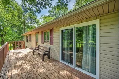 295 Hillsdale Circle, Wadsworth, OH 44281 - Photo 32