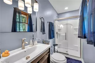295 Hillsdale Cir, Wadsworth, OH 44281 - Photo 16