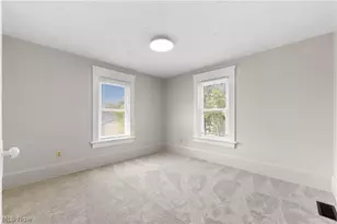 1053 Wyley Ave, Akron, OH 44306 - Photo 24