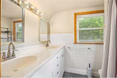 1881 Adelaide Boulevard, Akron, OH 44305 - Photo 12