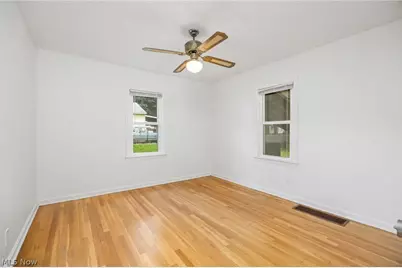 1881 Adelaide Boulevard, Akron, OH 44305 - Photo 10