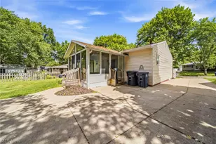 1118 Terrell Dr, Akron, OH 44313 - Photo 6
