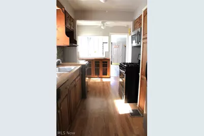 2580 E 37th Street, Lorain, OH 44055 - Photo 14