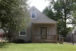 2580 E 37th St, Lorain, OH 44055 - Photo 2
