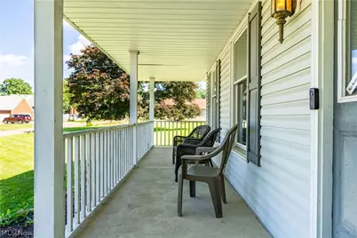 6246 Marelis Avenue NE, Canton, OH 44721 - Photo 2