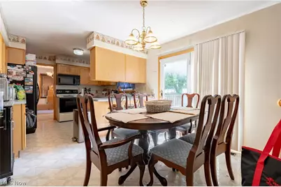 6246 Marelis Avenue NE, Canton, OH 44721 - Photo 12