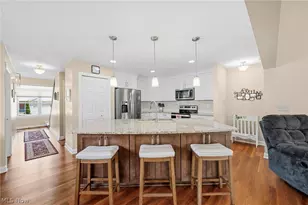 1584 Silver Oak Cir, Twinsburg, OH 44087 - Photo 4
