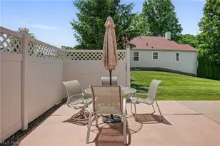 1584 Silver Oak Cir, Twinsburg, OH 44087 - Photo 8