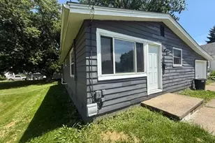 2646 Harmont Ave NE, Canton, OH 44705 - Photo 2