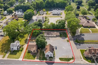 13113 Cleveland Avenue NW, Uniontown, OH 44685 - Photo 2