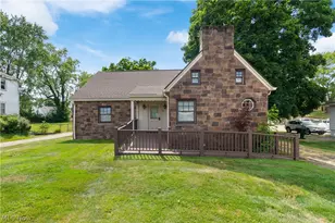 13113 Cleveland Ave NW, Uniontown, OH 44685 - Photo 26