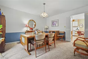 553 N Briarcliff Dr, Canfield, OH 44406 - Photo 10