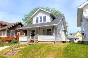 864 10th St NE, Massillon, OH 44646 - Photo 2
