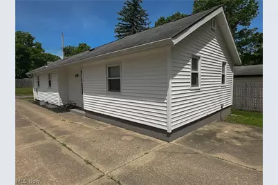 1275 Sawyer Avenue, Akron, OH 44310 - Photo 6