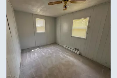 1275 Sawyer Avenue, Akron, OH 44310 - Photo 16