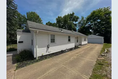 1275 Sawyer Avenue, Akron, OH 44310 - Photo 4