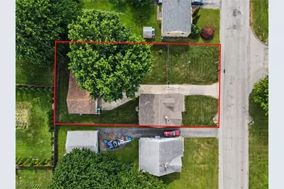 638 Brandon Avenue, Struthers, OH 44471 - Photo 30