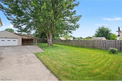 638 Brandon Avenue, Struthers, OH 44471 - Photo 26