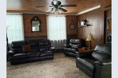 8385 Paris Avenue, Louisville, OH 44641 - Photo 10