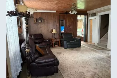 8385 Paris Avenue, Louisville, OH 44641 - Photo 10
