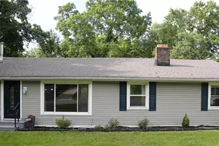 1087 Krumroy Rd, Akron, OH 44306 - Photo 1