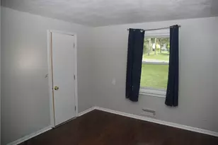 1087 Krumroy Rd, Akron, OH 44306 - Photo 6