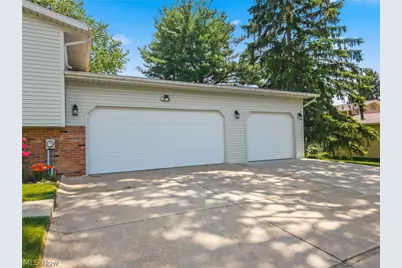8540 Morrilton Circle NW, North Canton, OH 44720 - Photo 4