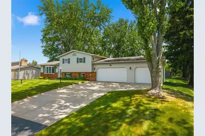 8540 Morrilton Circle NW, North Canton, OH 44720 - Photo 2