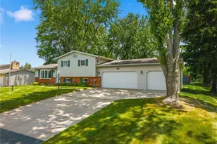 8540 Morrilton Cir NW, North Canton, OH 44720 - Photo 2