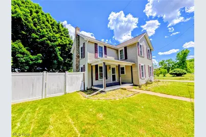 222 Bridge Street, Malvern, OH 44644 - Photo 2
