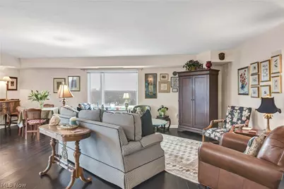 12500 Edgewater Drive #1202, Oakwood, OH 44107 - Photo 4