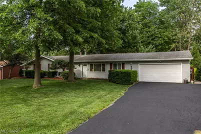 69 N Oakmont Drive, Northfield, OH 44067 - Photo 2
