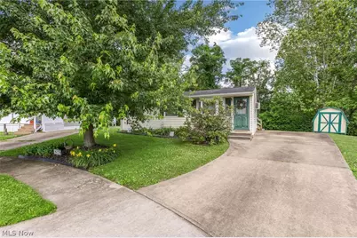 62682 Beverly Lane, Cambridge, OH 43725 - Photo 1