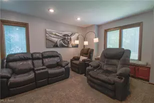 6476 Harbor Dr NW, Canton, OH 44718 - Photo 24