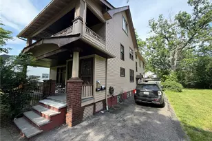 3646 Chelton Rd, Huber Heights, OH 44120 - Photo 2