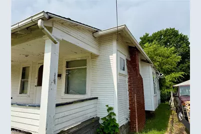 828 Miami Street, Youngstown, OH 44505 - Photo 6
