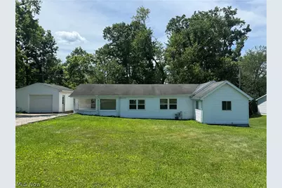 3680 Lincoln Street, Roseville, OH 43777 - Photo 2