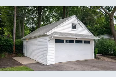 181 Sunset Road, Avon Lake, OH 44012 - Photo 30