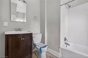 13810 Bartlett Ave, Loveland, OH 44120 - Photo 12