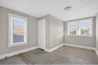 13810 Bartlett Avenue, Loveland, OH 44120 - Photo 18