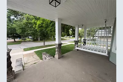 5821 South Street, Vermilion, OH 44089 - Photo 2