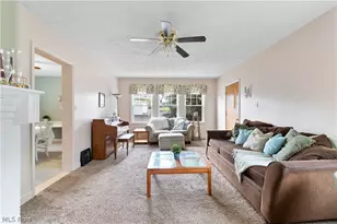 206 Bachtel St SE, North Canton, OH 44720 - Photo 6