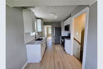 6307 Westlake Avenue, Parma, OH 44129 - Photo 8