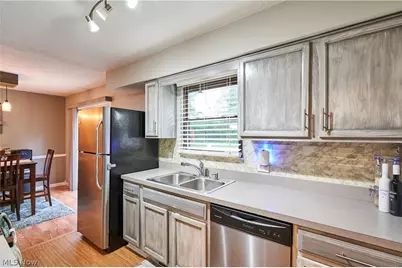 2808 Lynne Road, Akron, OH 44312 - Photo 6